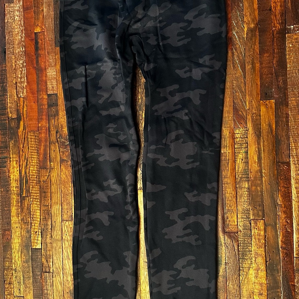 SPANX Black Camo Leggings